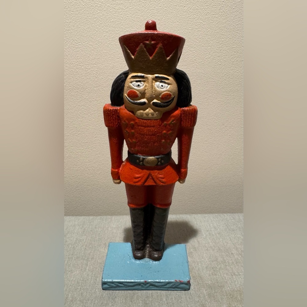 Vintage Nutcracker toy soldier cast iron doorstop